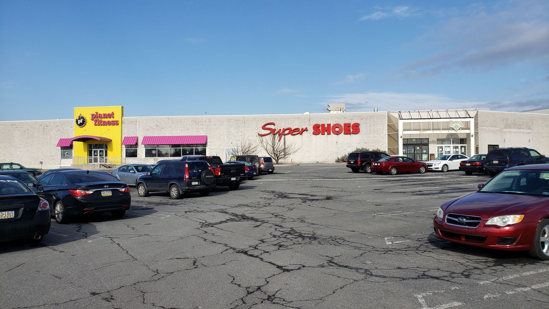 1-10-20 Fairgrounds Square Mall 3.jpg